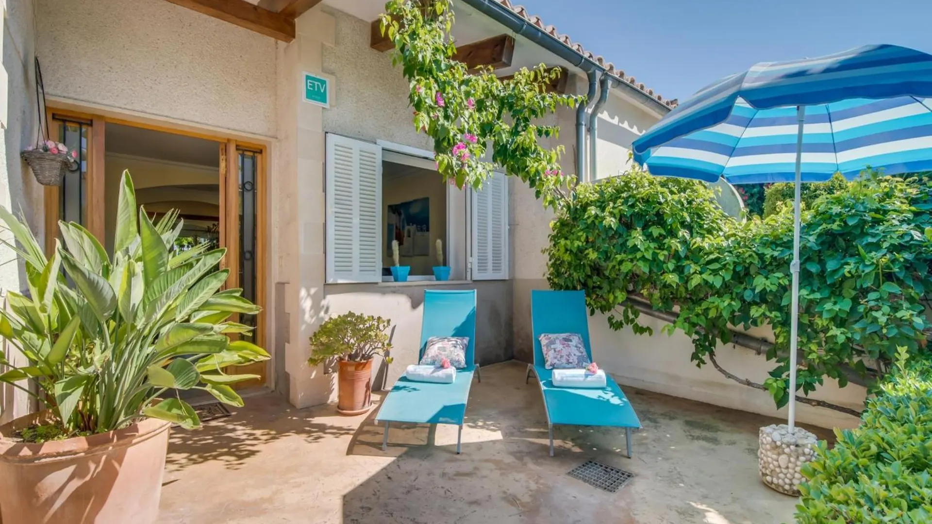 Holiday Home In Puerto De Alcudia ポルト・ダルクディア